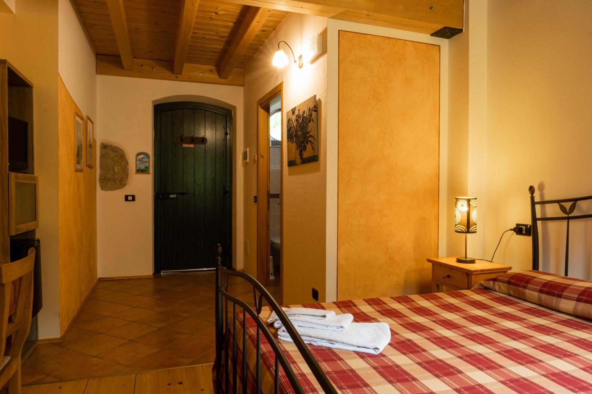 Agriturismo Revena Brentino Belluno Εξωτερικό φωτογραφία